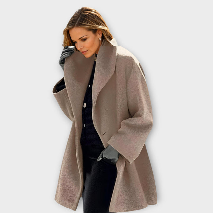 Women's long-sleeved high-collar jacket with front buttons and angled pockets
