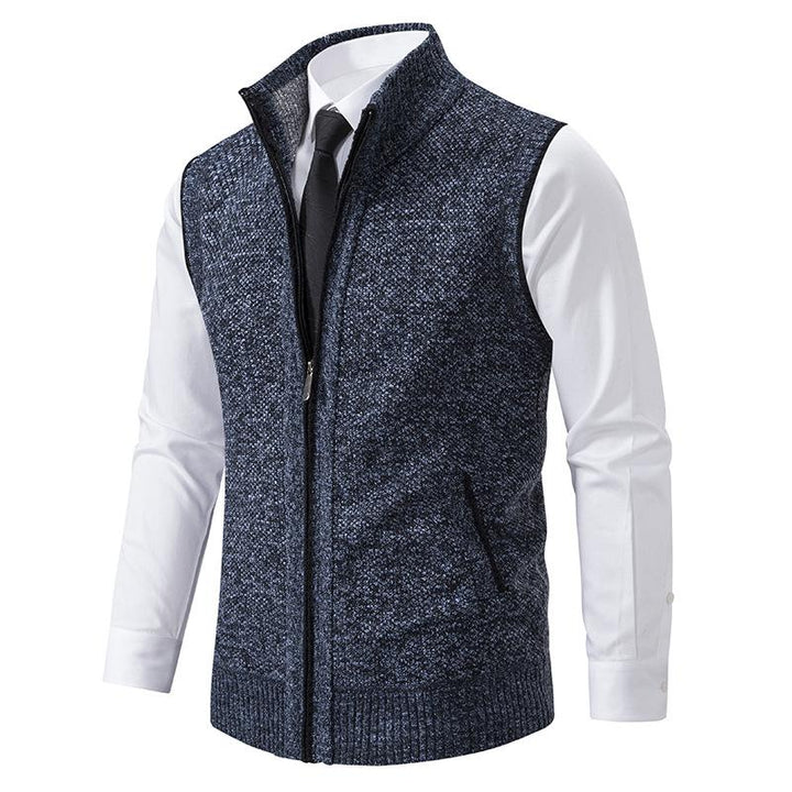Men's textured sleeveless gilet with stand collar, front zip and zipped pockets