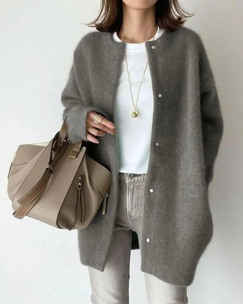 Women's longline button-front cardigan with round neck and long sleeves
