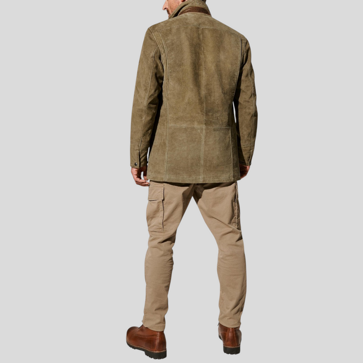 Men's structured lapel coat with button fastening and zipped pockets