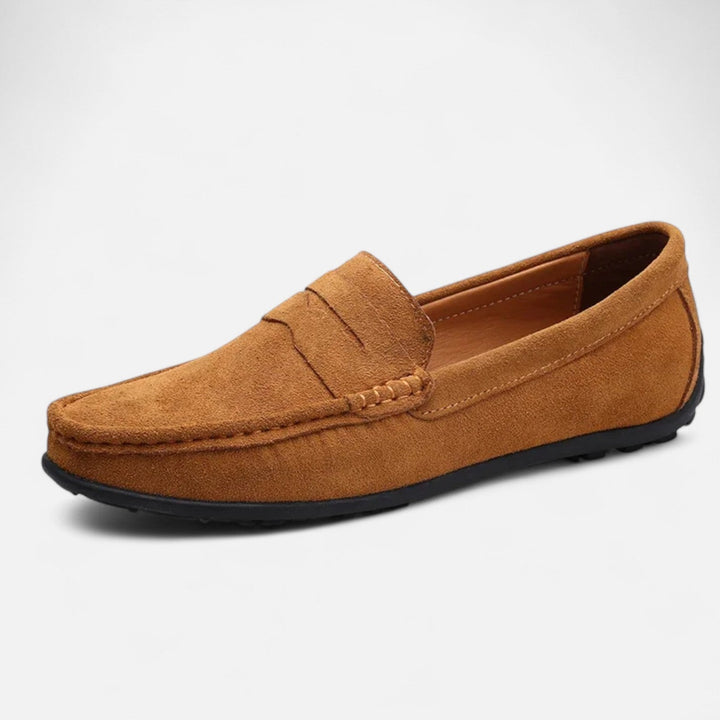 Men's penny loafer with moc toe stitching and low heel