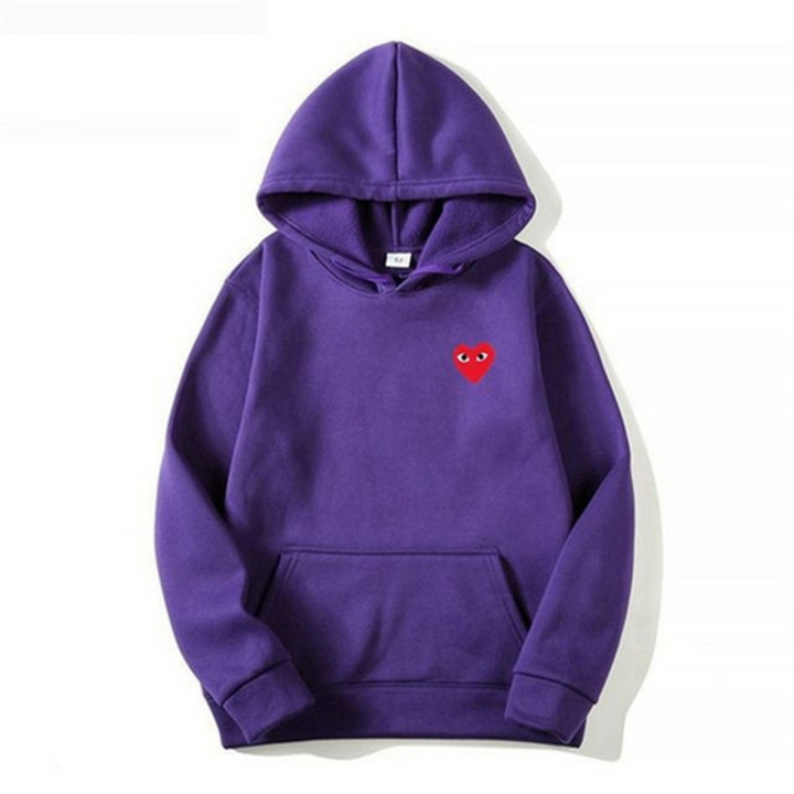 Women's pullover hoodie with heart graphic and kangaroo pocket