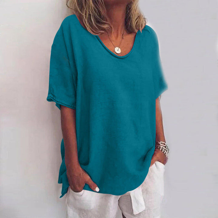 Women's Relaxed Basic T-Shirt — Round Neck Lightweight Summer Tee