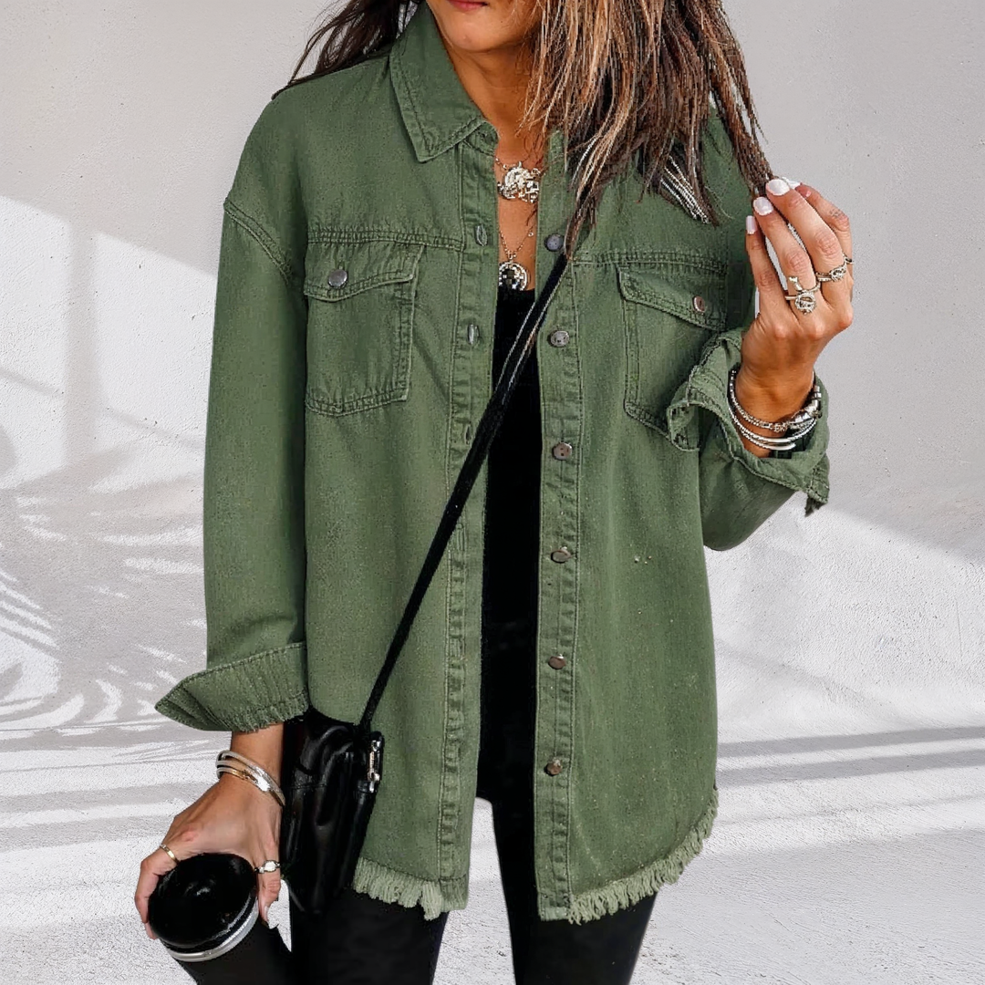 Women's oversized denim jacket with frayed hem