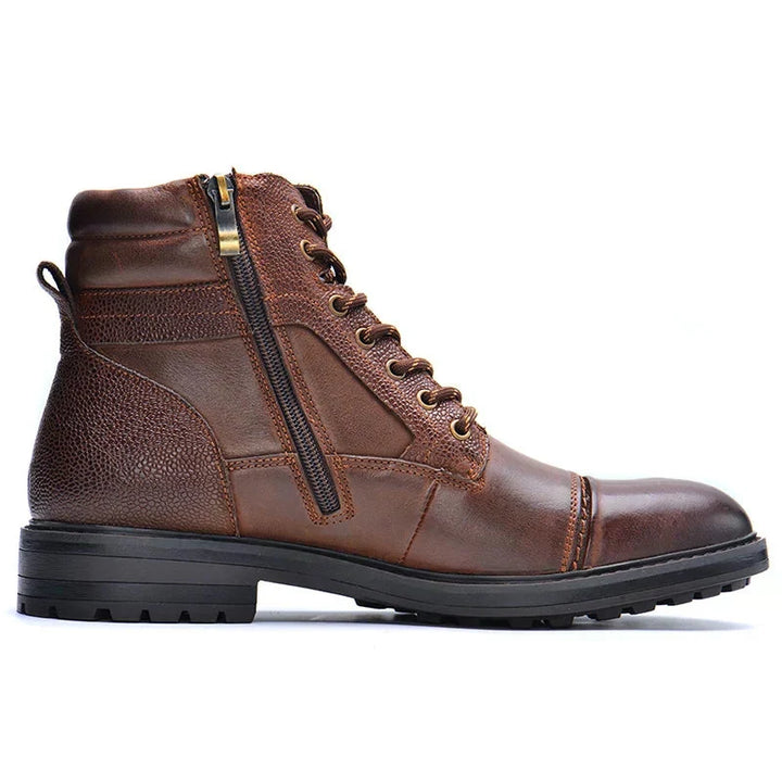 Men's lace-up ankle boot with side zipper, round toe and treaded sole