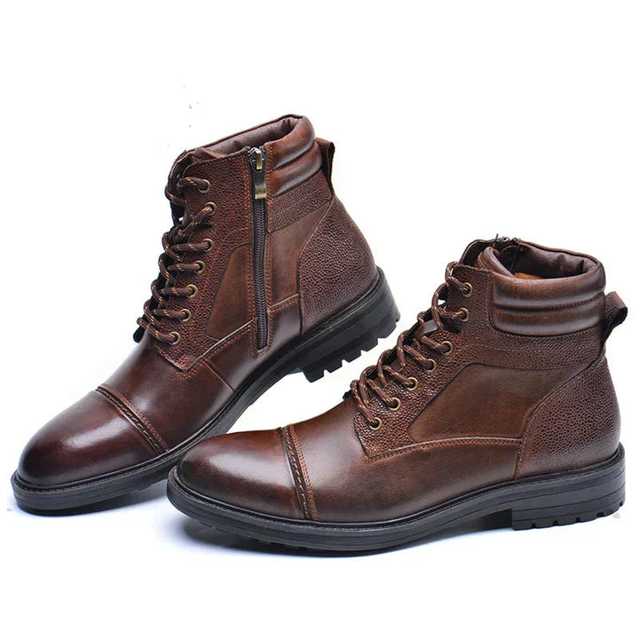 Men's lace-up ankle boot with side zipper, round toe and treaded sole