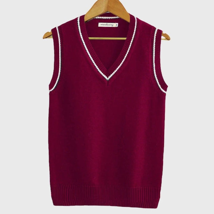 Women's sleeveless cable-knit jumper with striped V-neck and hem trims