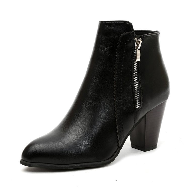 Women's heeled ankle boots with side zipper and almond toe