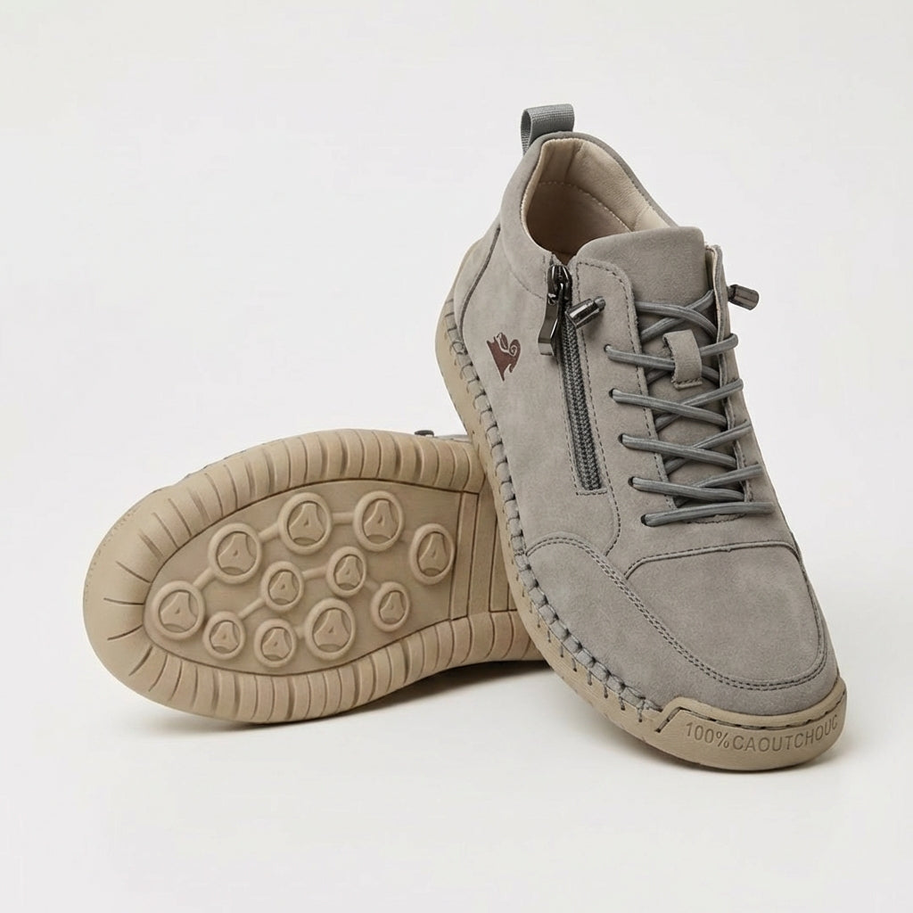 Women's lace-up trainers with side zip and flat textured sole