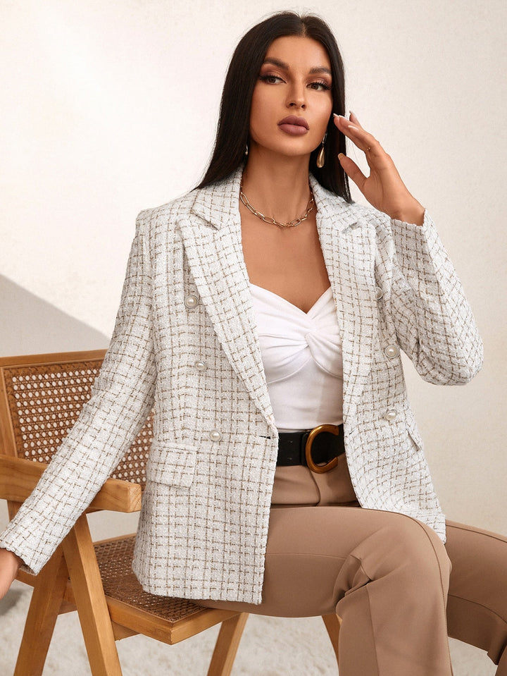 Women's checked tweed blazer with notched lapels and flap pockets