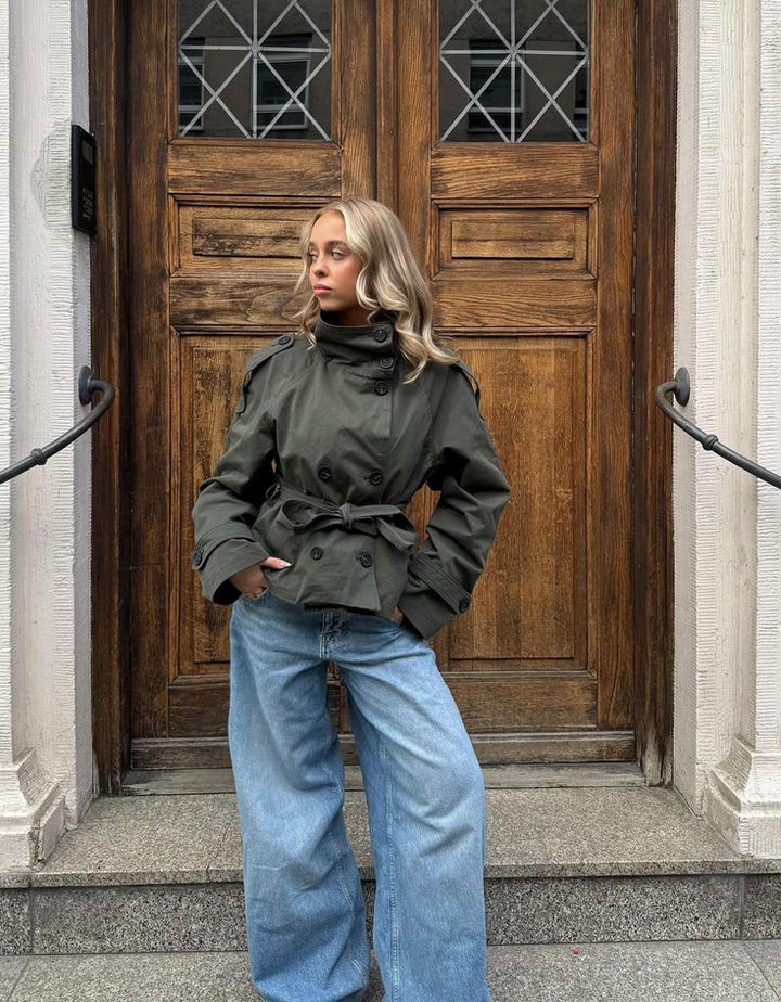 Women's cropped trench jacket with stand collar and tie belt