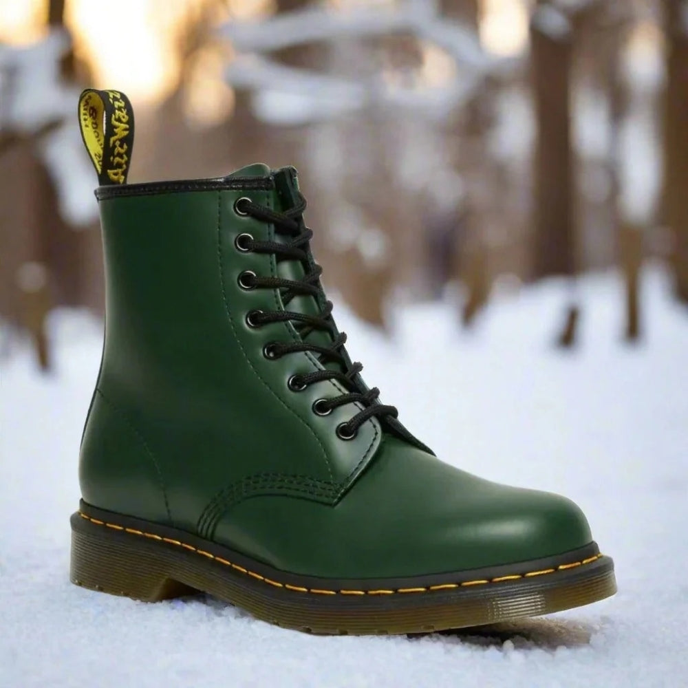 Women's lace-up ankle boot with round toe and lug sole