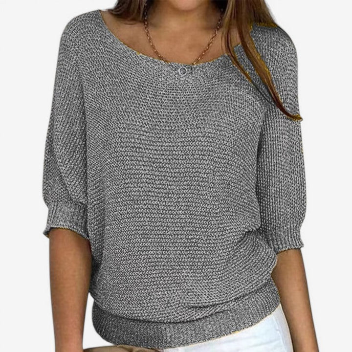 Women's textured knit jumper with round neckline and three-quarter sleeves