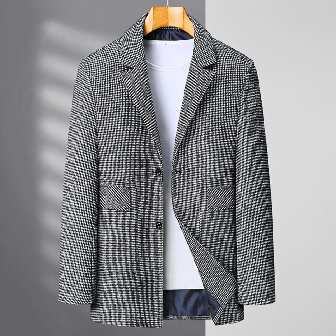 Men's tailored houndstooth blazer with notched lapels and flap pockets